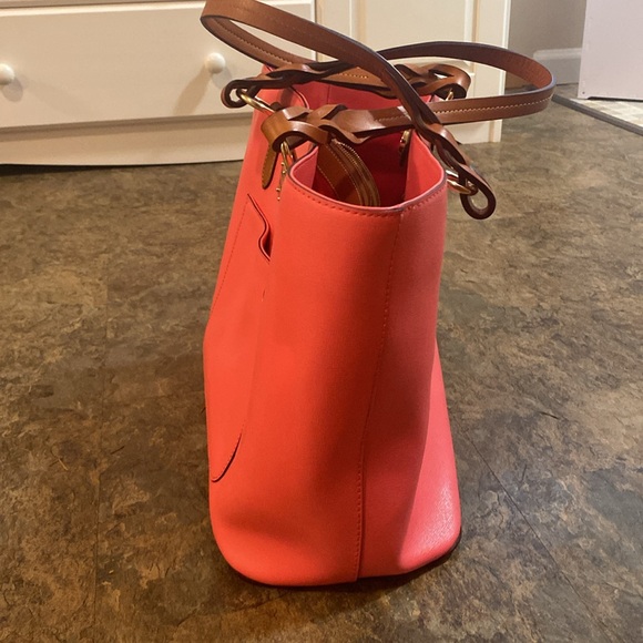 Dooney & Bourke tote bag - Picture 6 of 7